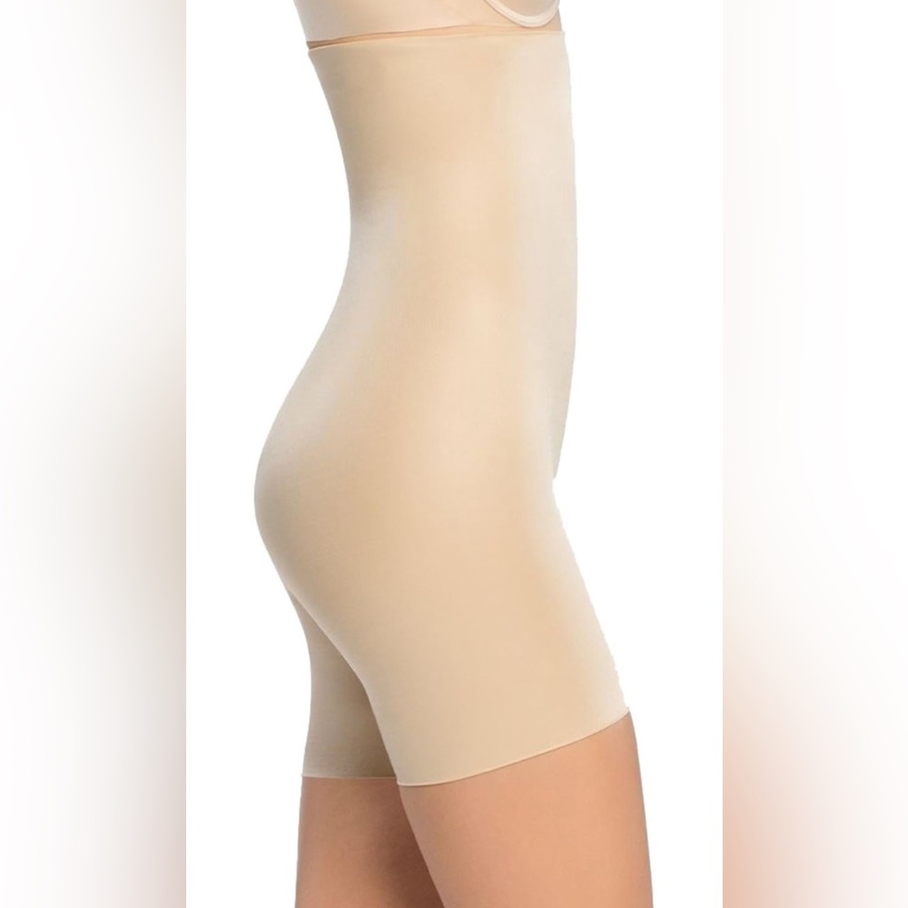 NWT Spanx size M